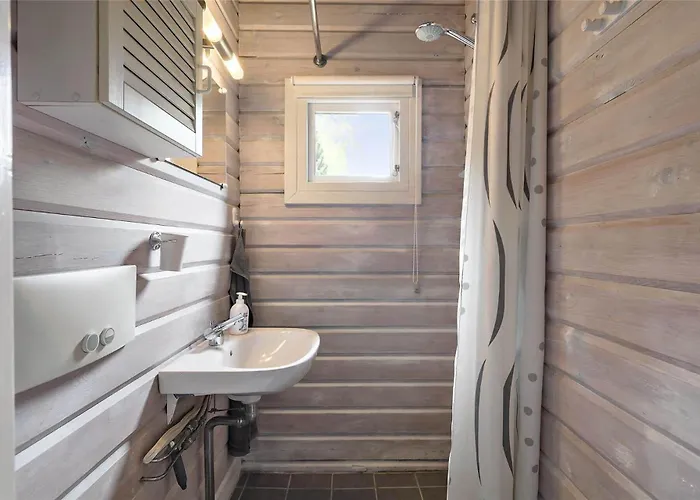 1576-aakirkeby-lyngvejen-33 * Vester Somarken