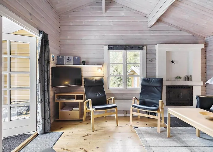 1576-aakirkeby-lyngvejen-33 * Vester Somarken