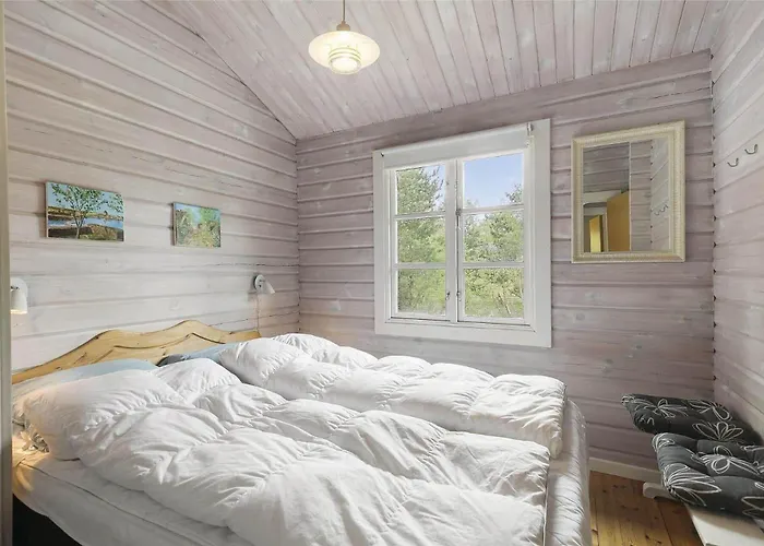 1576-aakirkeby-lyngvejen-33 *